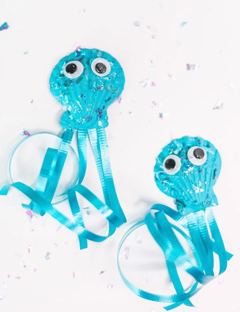 DIY jellyfish seashell craft