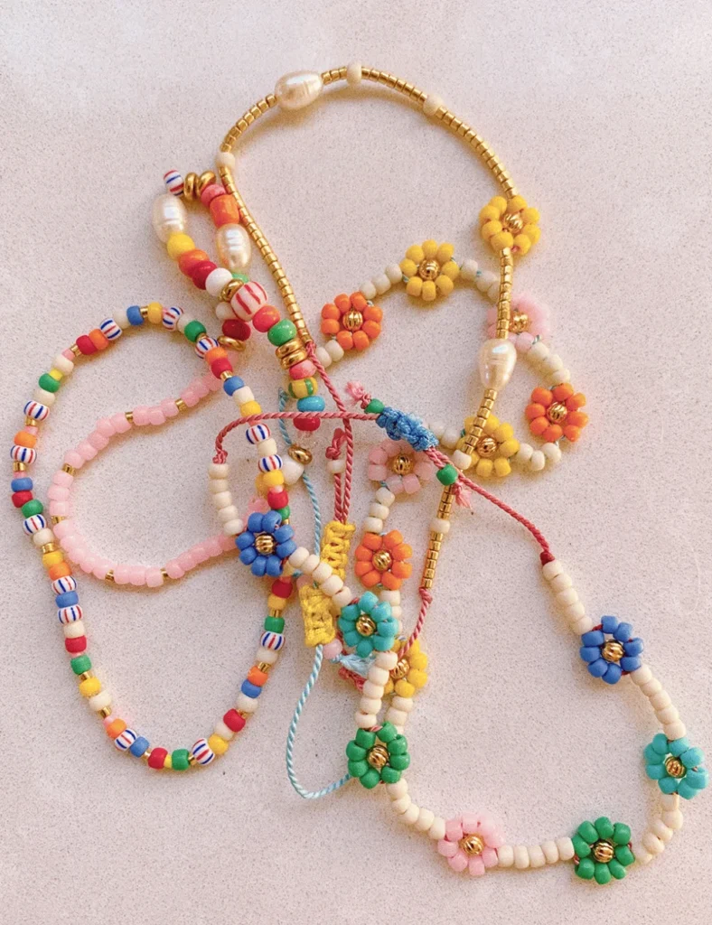 DIY Beaded Daisy Chain bracelet