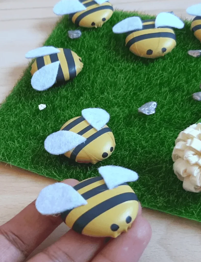 Honey Bee Glass Pebble