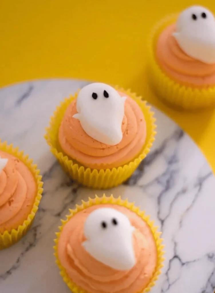 Easy Ghost Cupcakes