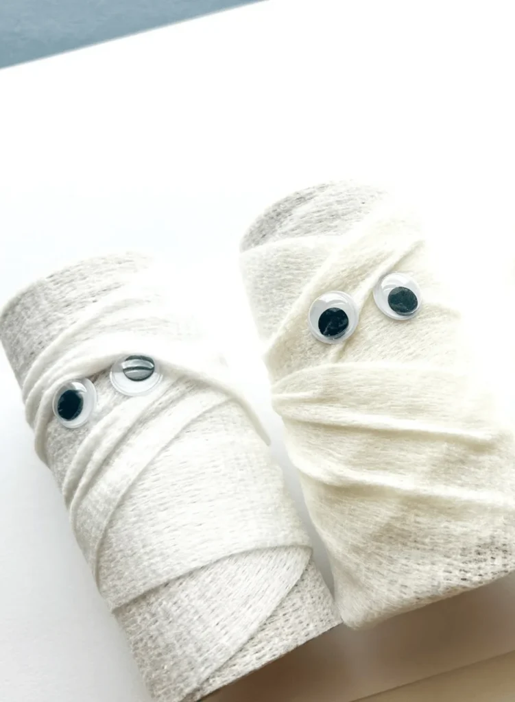Easy Mummy Toilet Paper Roll Craft