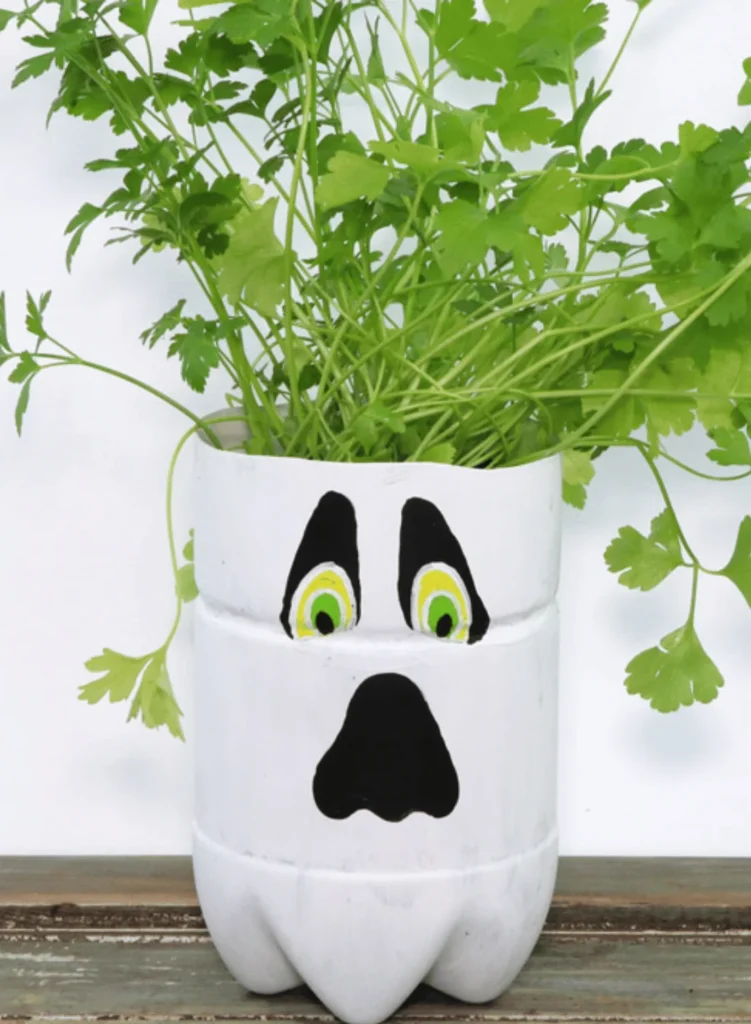 Halloween plastic bottle planters