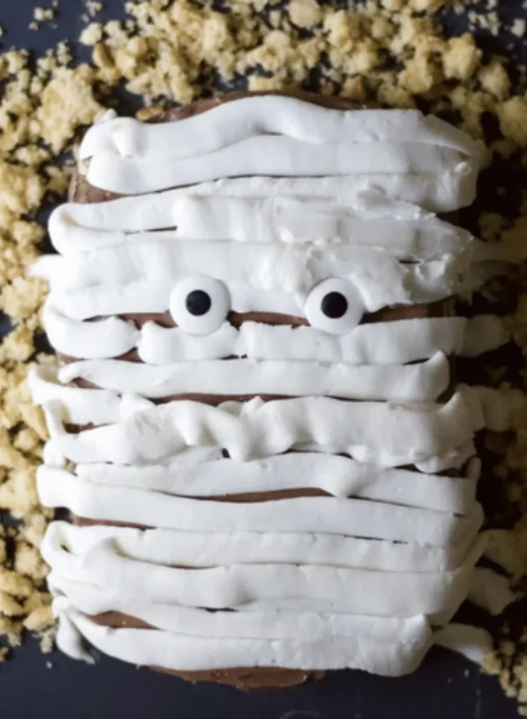 No-Bake Mummy Sponge Cake