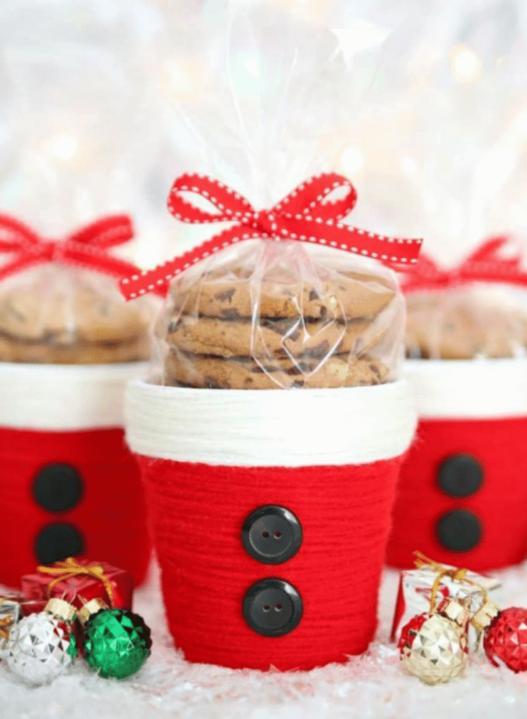 Yarn Wrapped Santa Treat Cups