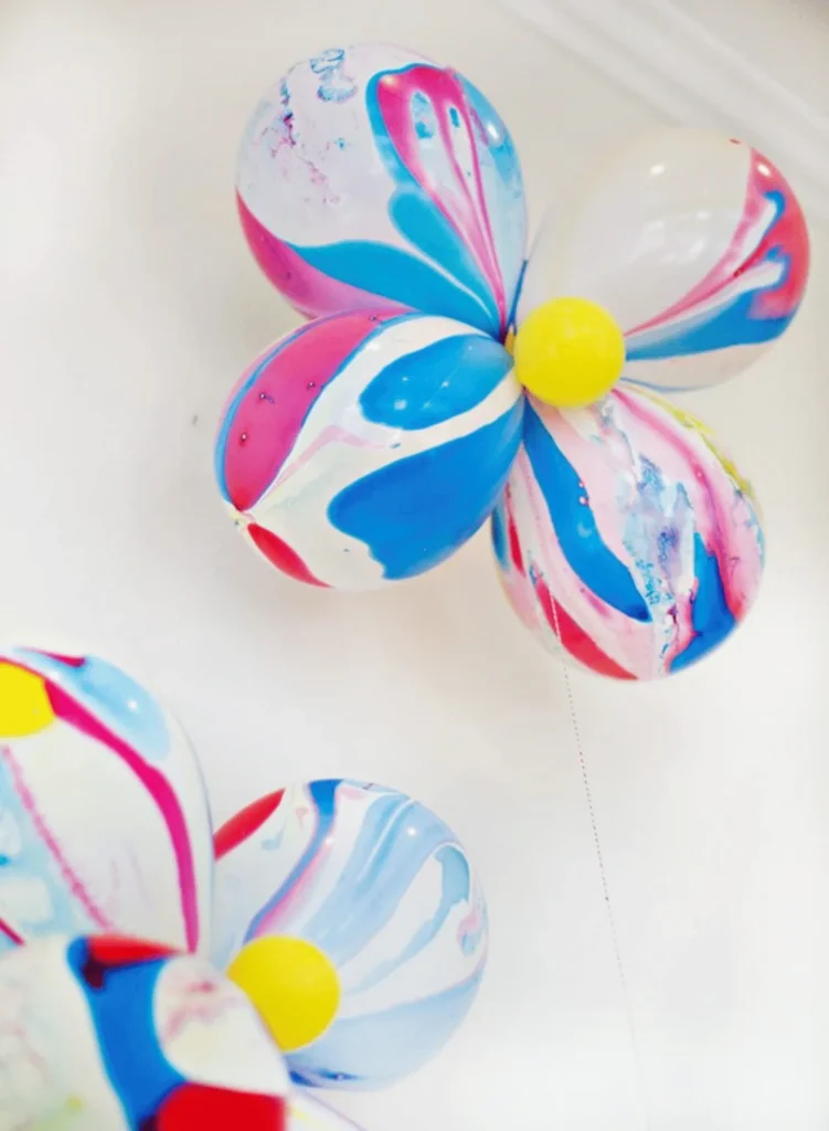 Giant Marble Balloon Flowers