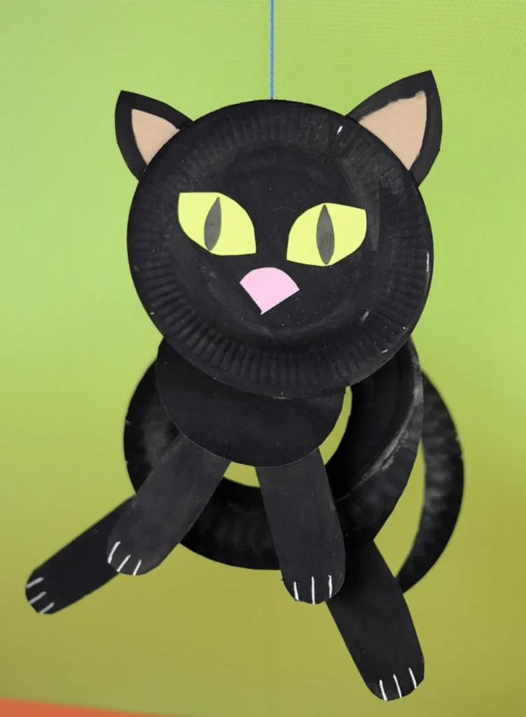 Paper Plate Black Cat