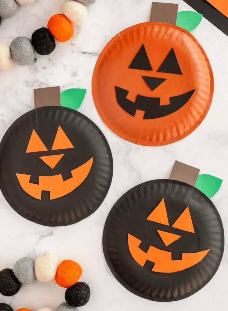 Paper Plate Pumpkins
