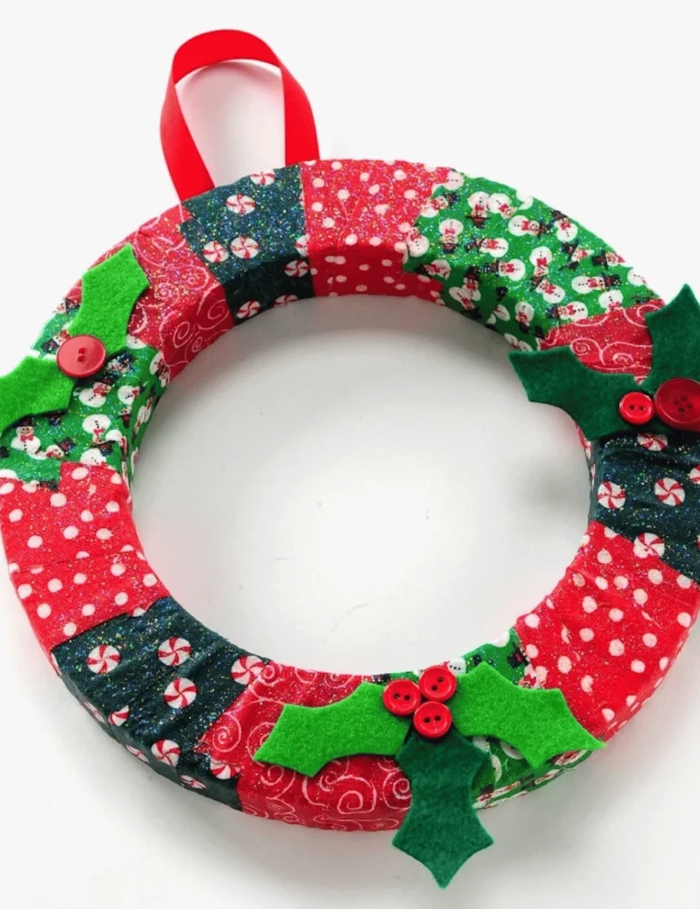 DIY Kids Christmas Wreath (with Sparkle!)