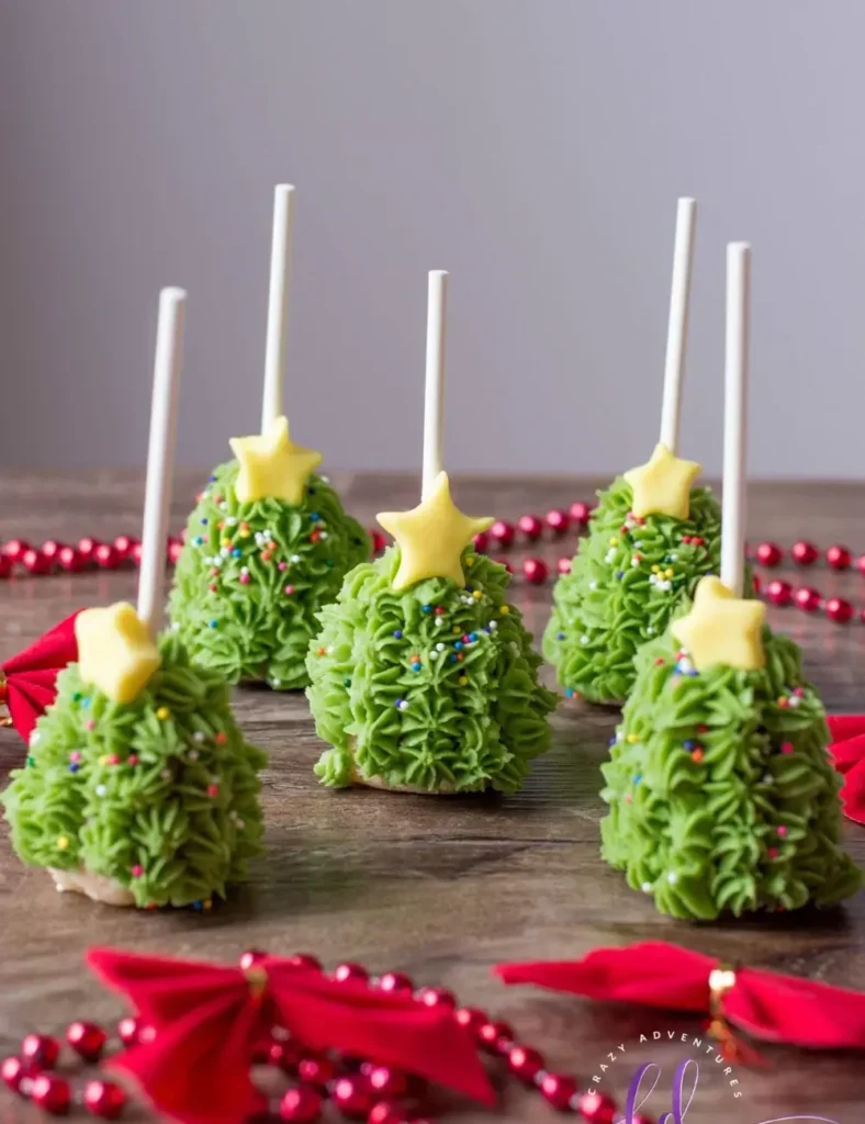 Christmas Tree Cake Pops. Christmas Cake Pop Recipes (2)