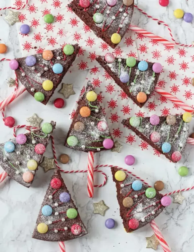 Christmas Tree Chocolate Cake Pops. Christmas Cake Pop Recipes