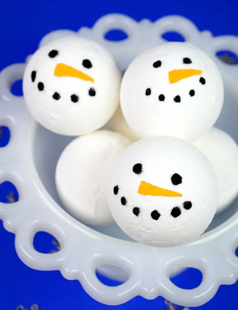 Easy Snowman Bath Bomb Recipe + Gift Idea. Winter Crafts For Kids