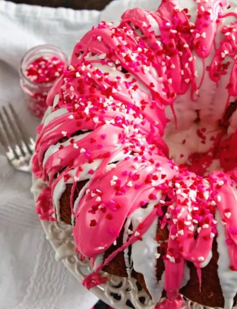 Swirl Valentine’s Day Cake
